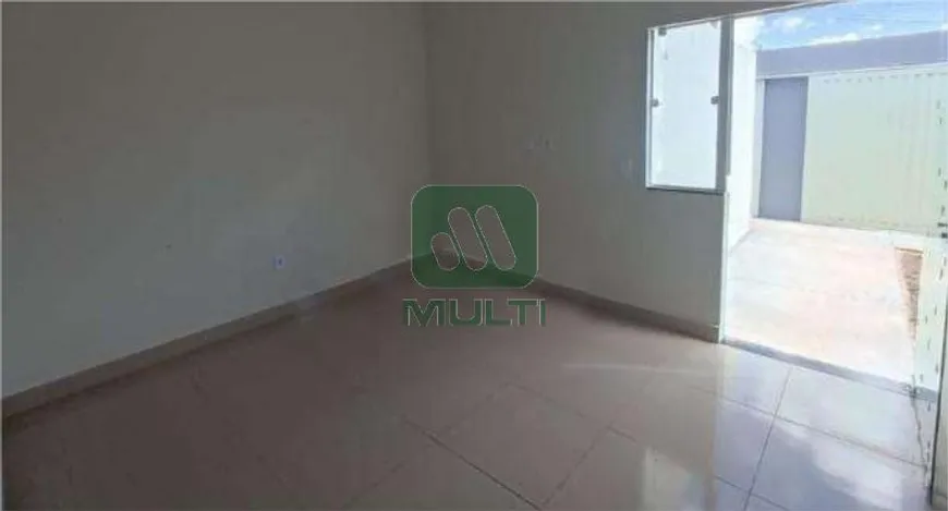 Foto 1 de Casa com 2 Quartos à venda, 54m² em Shopping Park II, Uberlândia