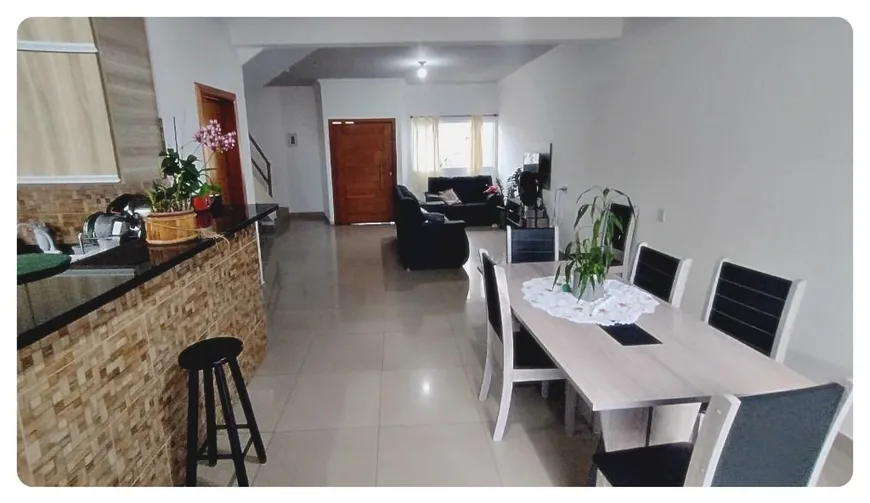 Foto 1 de Casa com 3 Quartos à venda, 200m² em Terra Brasilis, Itupeva