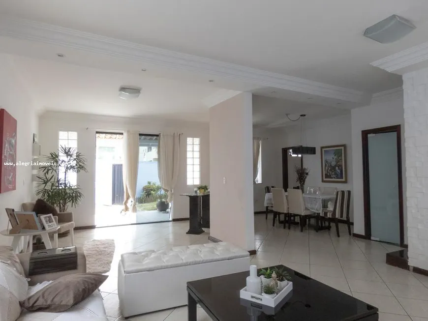 Foto 1 de Casa com 4 Quartos à venda, 280m² em Jardim Placaford, Salvador