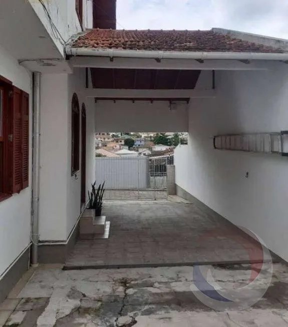 Foto 1 de Casa com 4 Quartos à venda, 200m² em Capoeiras, Florianópolis