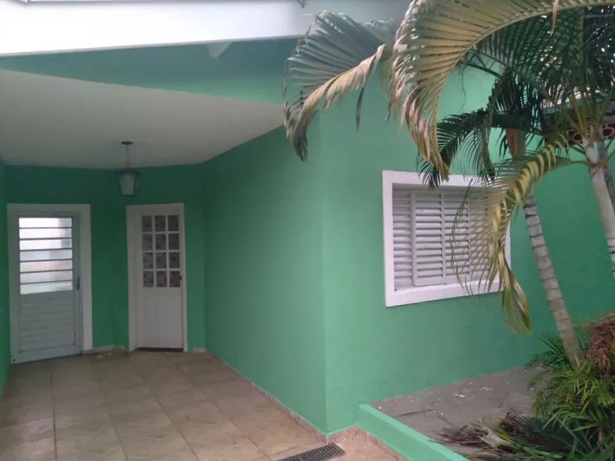 Foto 1 de Casa com 2 Quartos à venda, 59m² em Jardim Nova Europa, Limeira