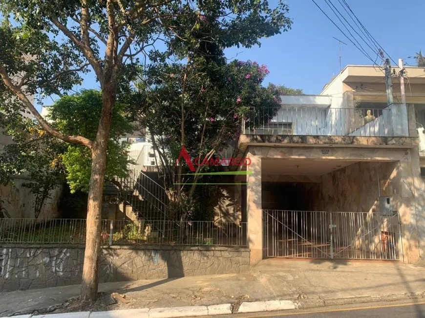 Foto 1 de Casa com 3 Quartos à venda, 261m² em Osvaldo Cruz, São Caetano do Sul