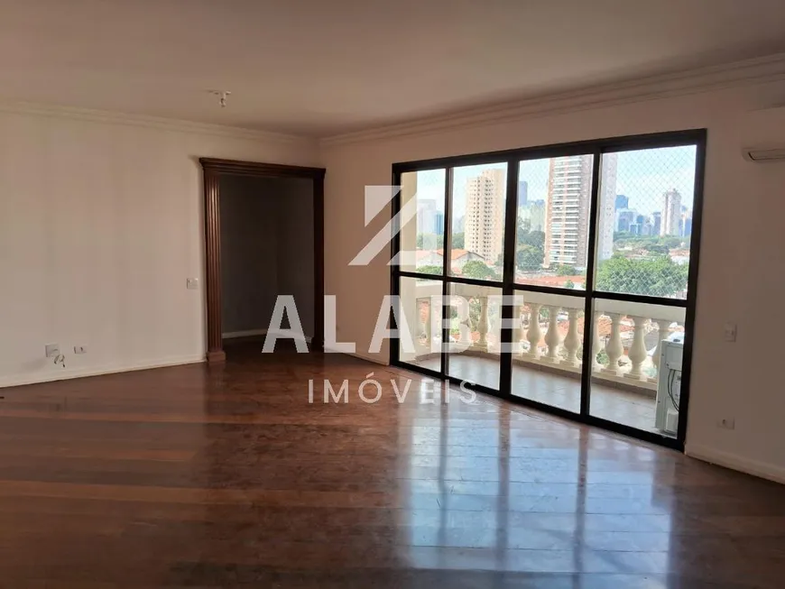 Foto 1 de Apartamento com 4 Quartos à venda, 181m² em Brooklin, São Paulo