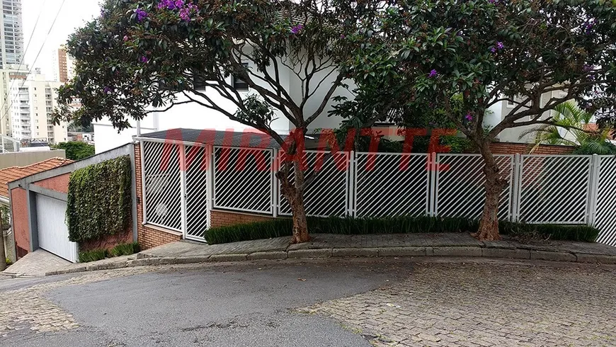 Foto 1 de Sobrado com 3 Quartos à venda, 250m² em Santana, São Paulo