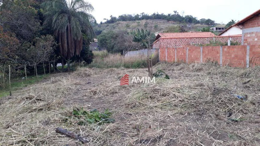 Foto 1 de Lote/Terreno à venda, 450m² em Cajueiro, Maricá