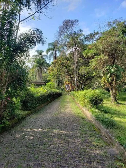 Foto 1 de Fazenda/Sítio com 6 Quartos à venda, 1000m² em Centro, Campo Limpo Paulista