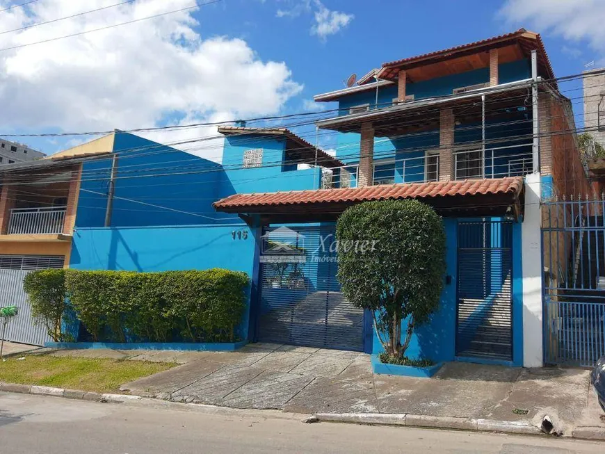 Foto 1 de Sobrado com 3 Quartos à venda, 197m² em Outeiro de Passárgada, Cotia