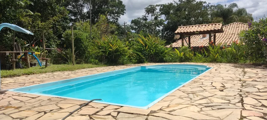 Foto 1 de Fazenda/Sítio com 4 Quartos à venda, 300m² em , Esmeraldas