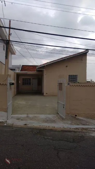 Foto 1 de Casa com 2 Quartos para alugar, 80m² em Vila Santana, São Paulo