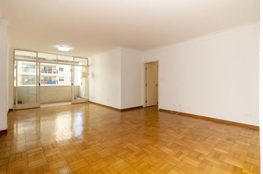 Foto 1 de Apartamento com 3 Quartos à venda, 129m² em Santa Cecília, São Paulo