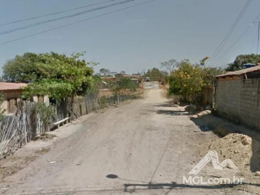 Foto 1 de Lote/Terreno à venda, 275m² em Centro, Bom Despacho