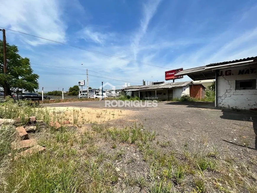 Foto 1 de Lote/Terreno à venda, 2500m² em Scharlau, São Leopoldo