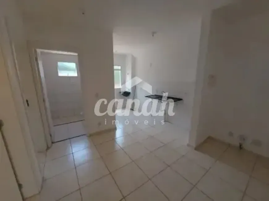 Foto 1 de Apartamento com 2 Quartos à venda, 43m² em Valentina Figueiredo, Ribeirão Preto