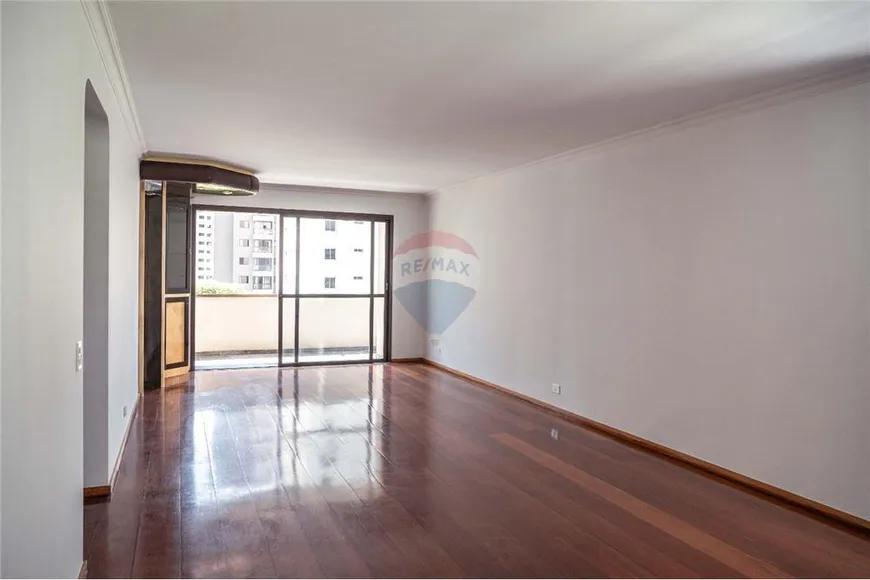 Foto 1 de Apartamento com 3 Quartos à venda, 207m² em Brooklin, São Paulo