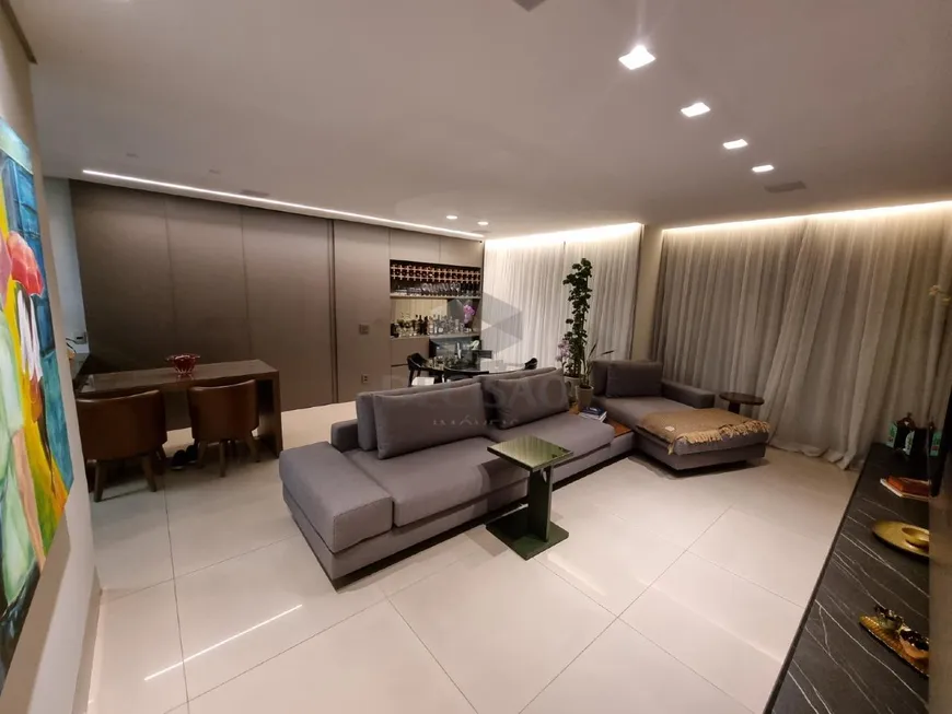 Foto 1 de Apartamento com 2 Quartos à venda, 100m² em Serra, Belo Horizonte