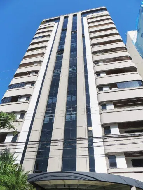 Foto 1 de Apartamento com 3 Quartos à venda, 282m² em Centro, Piracicaba