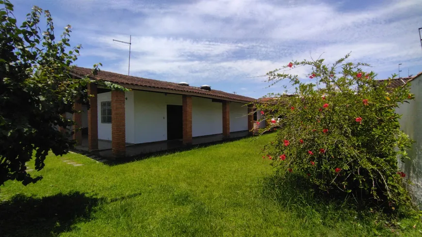 Foto 1 de Casa com 4 Quartos à venda, 242m² em Bopiranga, Itanhaém