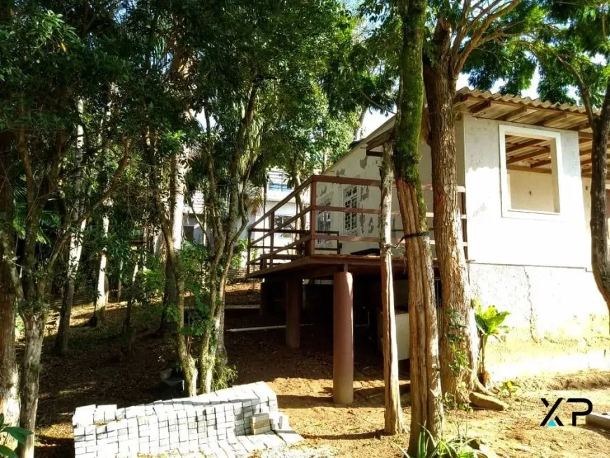 Foto 1 de Casa com 2 Quartos à venda, 60m² em Enseada do Brito Ens Brito, Palhoça