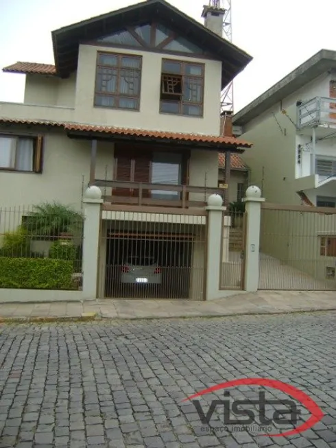 Foto 1 de Casa com 4 Quartos à venda, 394m² em Jardim América, Caxias do Sul