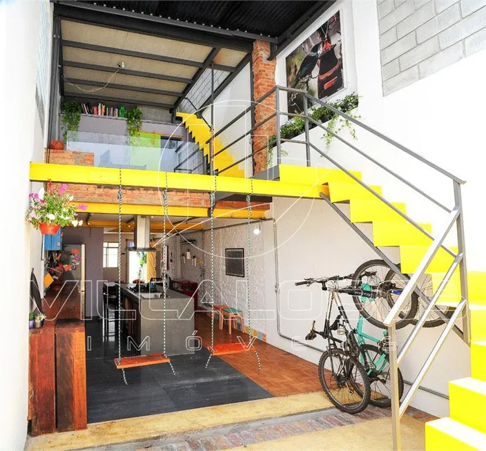 Foto 1 de Casa com 2 Quartos à venda, 150m² em Alto da Lapa, São Paulo