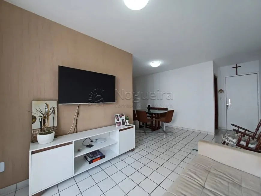 Foto 1 de Apartamento com 2 Quartos à venda, 60m² em Candeias, Jaboatão dos Guararapes