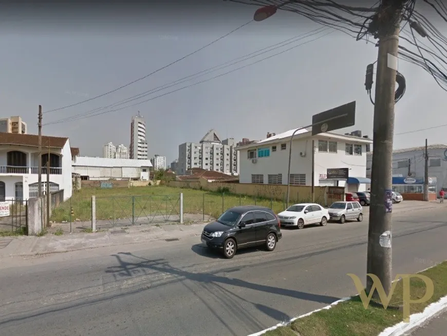 Foto 1 de Lote/Terreno à venda, 1700m² em Centro, Joinville