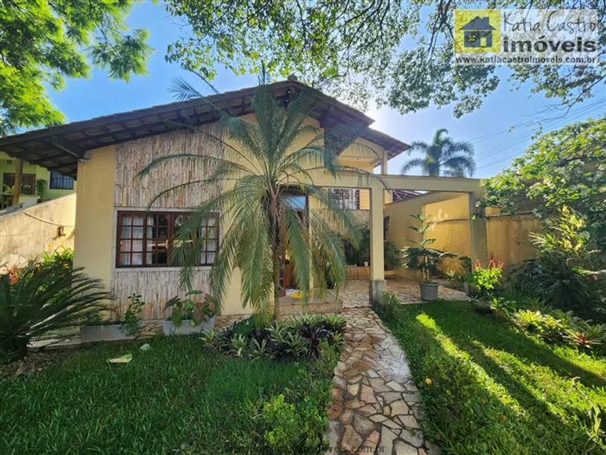 Foto 1 de Casa com 3 Quartos à venda, 230m² em Itaipu, Niterói