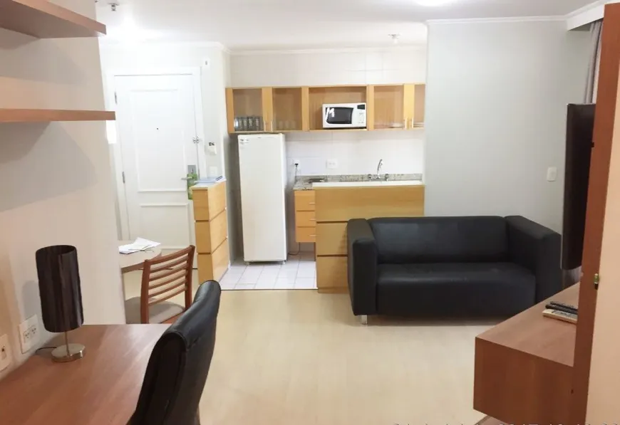 Foto 1 de Flat com 2 Quartos para alugar, 50m² em Vila Olímpia, São Paulo