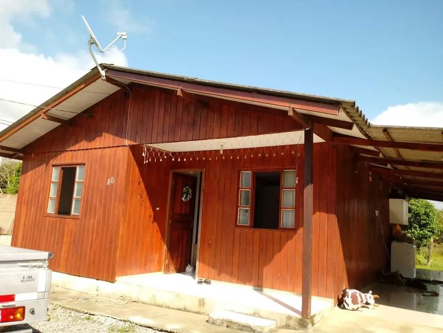 Foto 1 de Casa com 2 Quartos à venda, 75m² em Perequê, Porto Belo