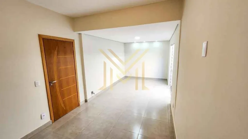 Foto 1 de Casa com 3 Quartos à venda, 225m² em Jardim Marilu, Bauru