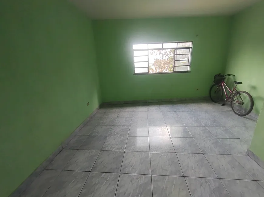 Foto 1 de Kitnet com 1 Quarto para alugar, 20m² em Sao Jose, Belford Roxo