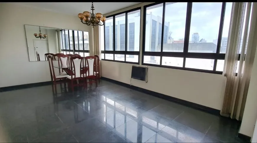 Foto 1 de Apartamento com 3 Quartos à venda, 120m² em Gonzaga, Santos