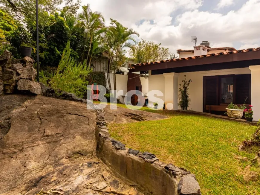 Foto 1 de Casa com 7 Quartos à venda, 500m² em Butantã, São Paulo