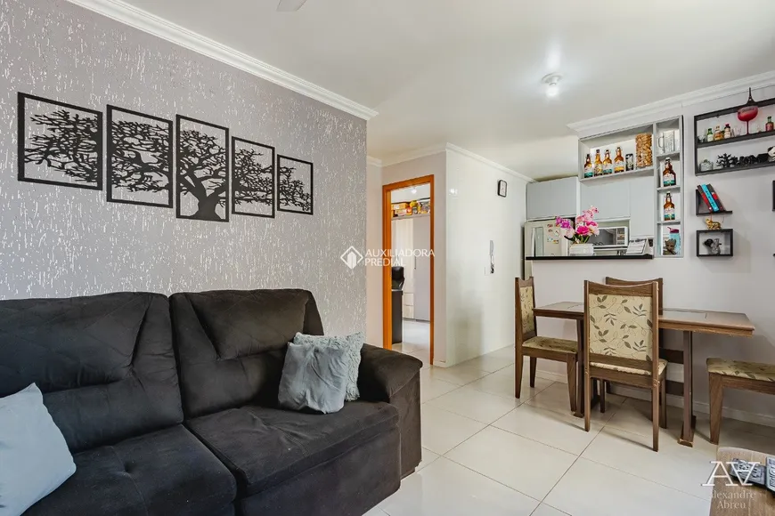 Foto 1 de Apartamento com 2 Quartos à venda, 42m² em São José, Canoas