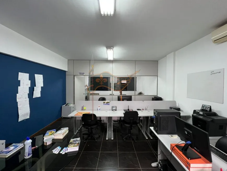 Foto 1 de Sala Comercial com 1 Quarto à venda, 61m² em Zona 04, Maringá