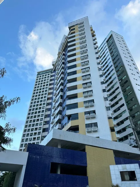 Foto 1 de Apartamento com 3 Quartos para venda ou aluguel, 81m² em Boa Viagem, Recife