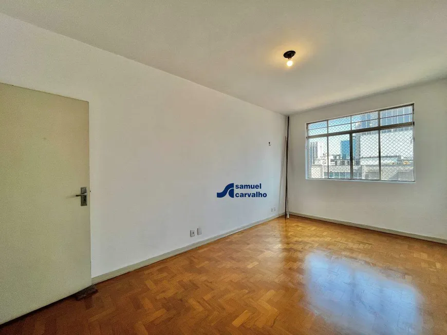 Foto 1 de Apartamento com 3 Quartos para alugar, 100m² em Bela Vista, São Paulo