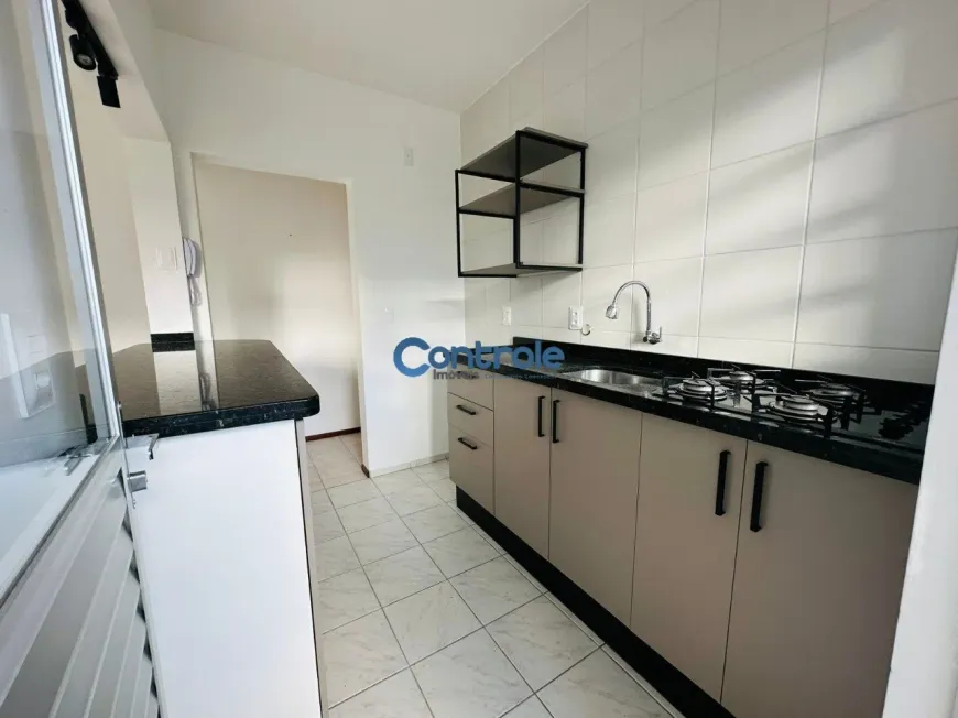 Foto 1 de Apartamento com 3 Quartos à venda, 77m² em Serraria, São José