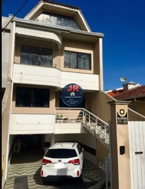 Foto 1 de Sobrado com 3 Quartos à venda, 200m² em Bairro Alto, Curitiba