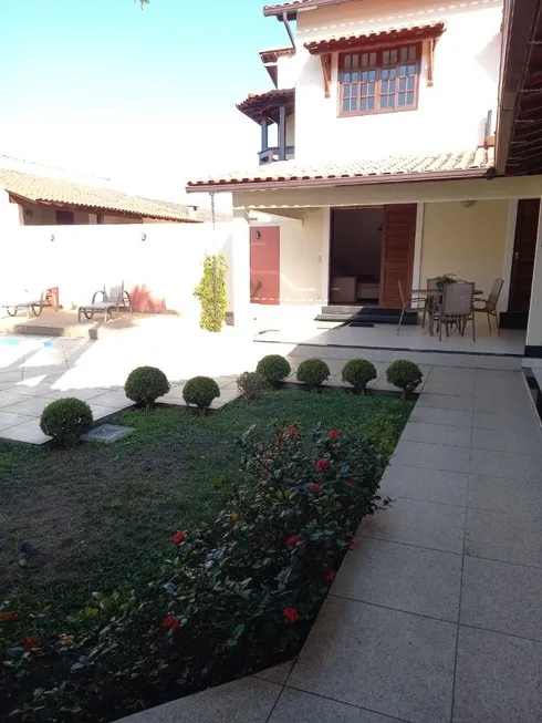 Foto 1 de Casa com 4 Quartos à venda, 349m² em Morada Colina, Resende