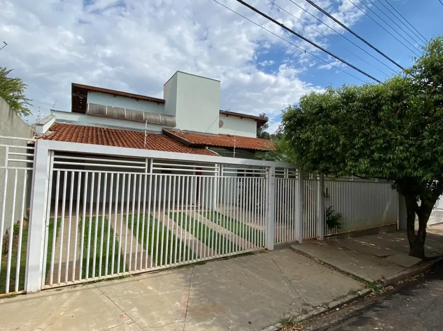 Foto 1 de Casa com 4 Quartos à venda, 330m² em Jardim Tarraf, São José do Rio Preto