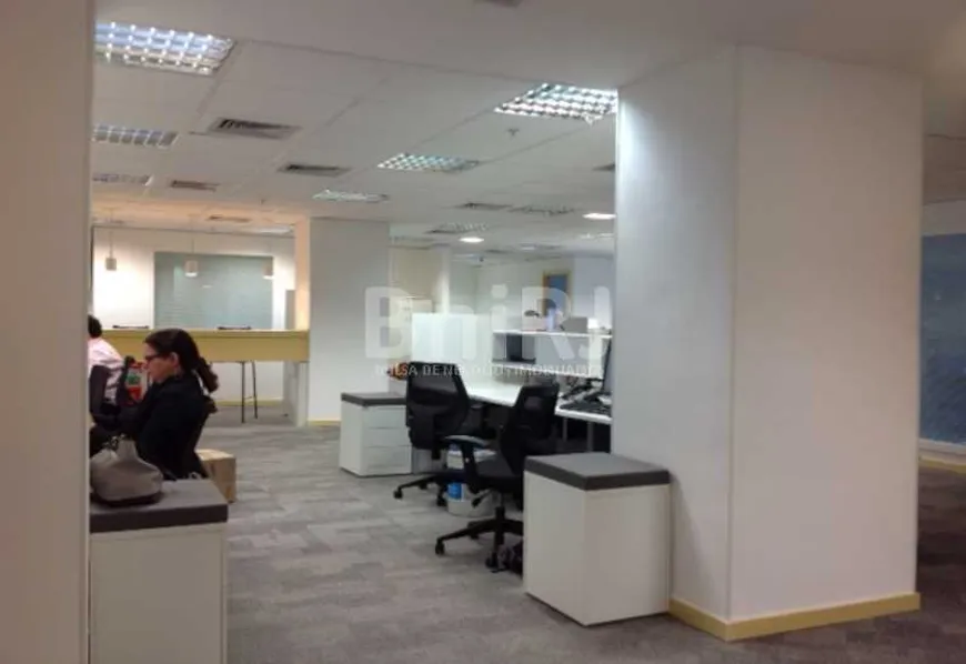 Foto 1 de Sala Comercial para alugar, 800m² em Centro, Rio de Janeiro