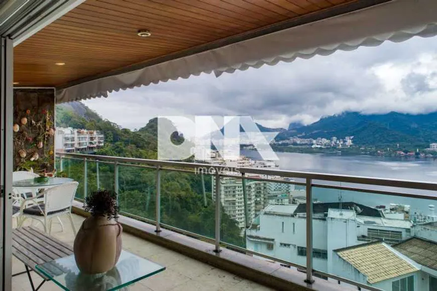 Foto 1 de Apartamento com 3 Quartos à venda, 279m² em Lagoa, Rio de Janeiro