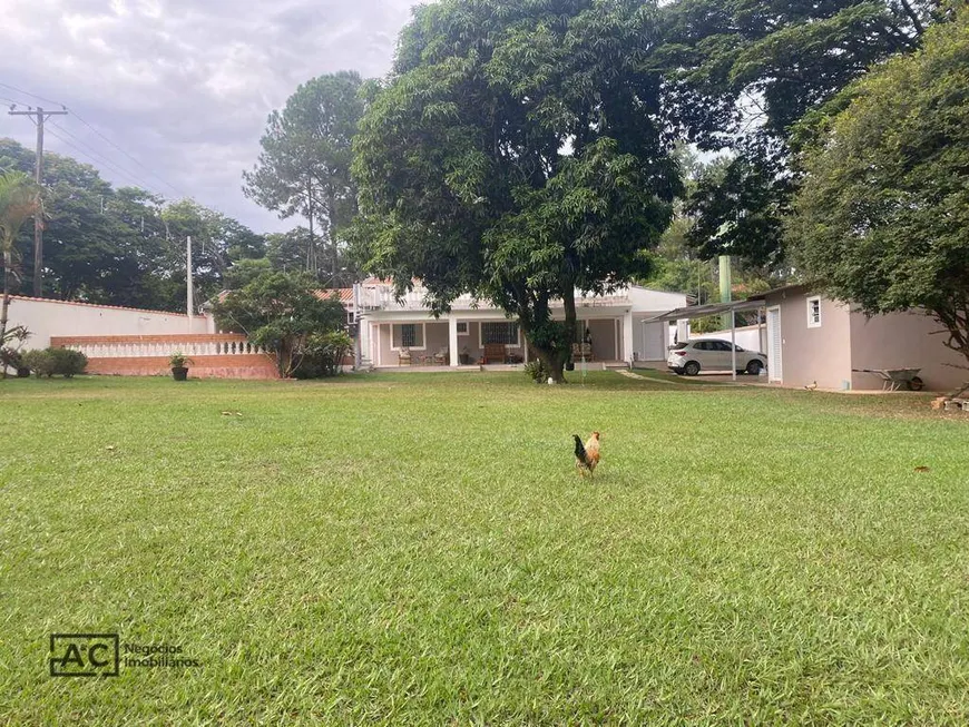 Foto 1 de Fazenda/Sítio com 3 Quartos à venda, 267m² em Chácara Grota Azul, Hortolândia