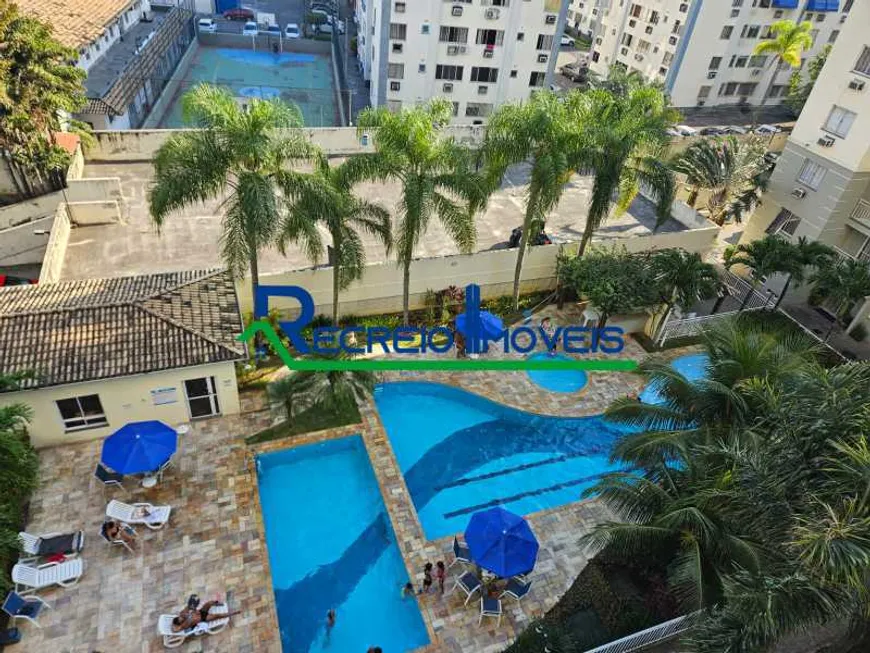 Foto 1 de Apartamento com 2 Quartos à venda, 45m² em Camorim, Rio de Janeiro