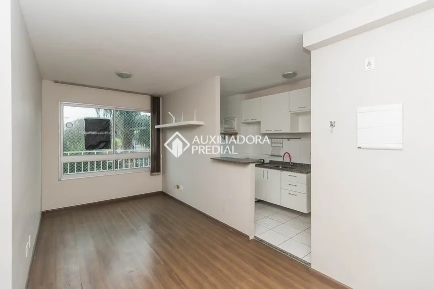 Foto 1 de Apartamento com 2 Quartos à venda, 50m² em Passo das Pedras, Porto Alegre