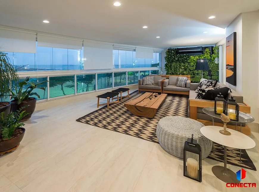 Foto 1 de Apartamento com 4 Quartos à venda, 241m² em Itapuã, Vila Velha