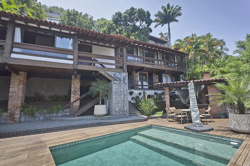 Foto 1 de Casa de Condomínio com 4 Quartos à venda, 343m² em Itanhangá, Rio de Janeiro