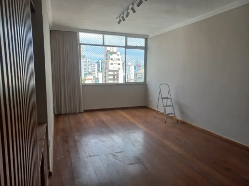 Foto 1 de Apartamento com 2 Quartos à venda, 117m² em Funcionários, Belo Horizonte