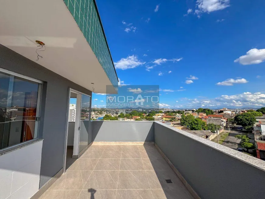 Foto 1 de Cobertura com 3 Quartos à venda, 120m² em Candelaria, Belo Horizonte